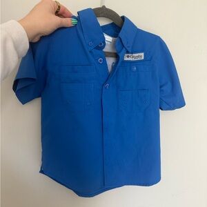 Columbia PFG Boys fishing shirt Bright Blue Short Sleeve Button Down Shirt